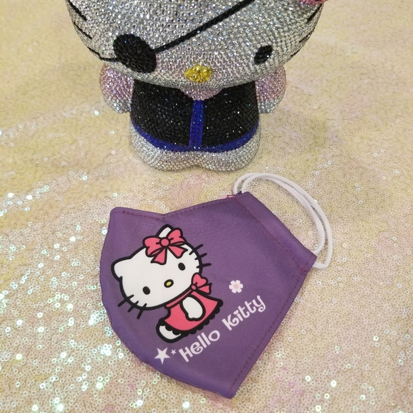 Hello Kitty Soft Face Mask - Picture 3 of 7
